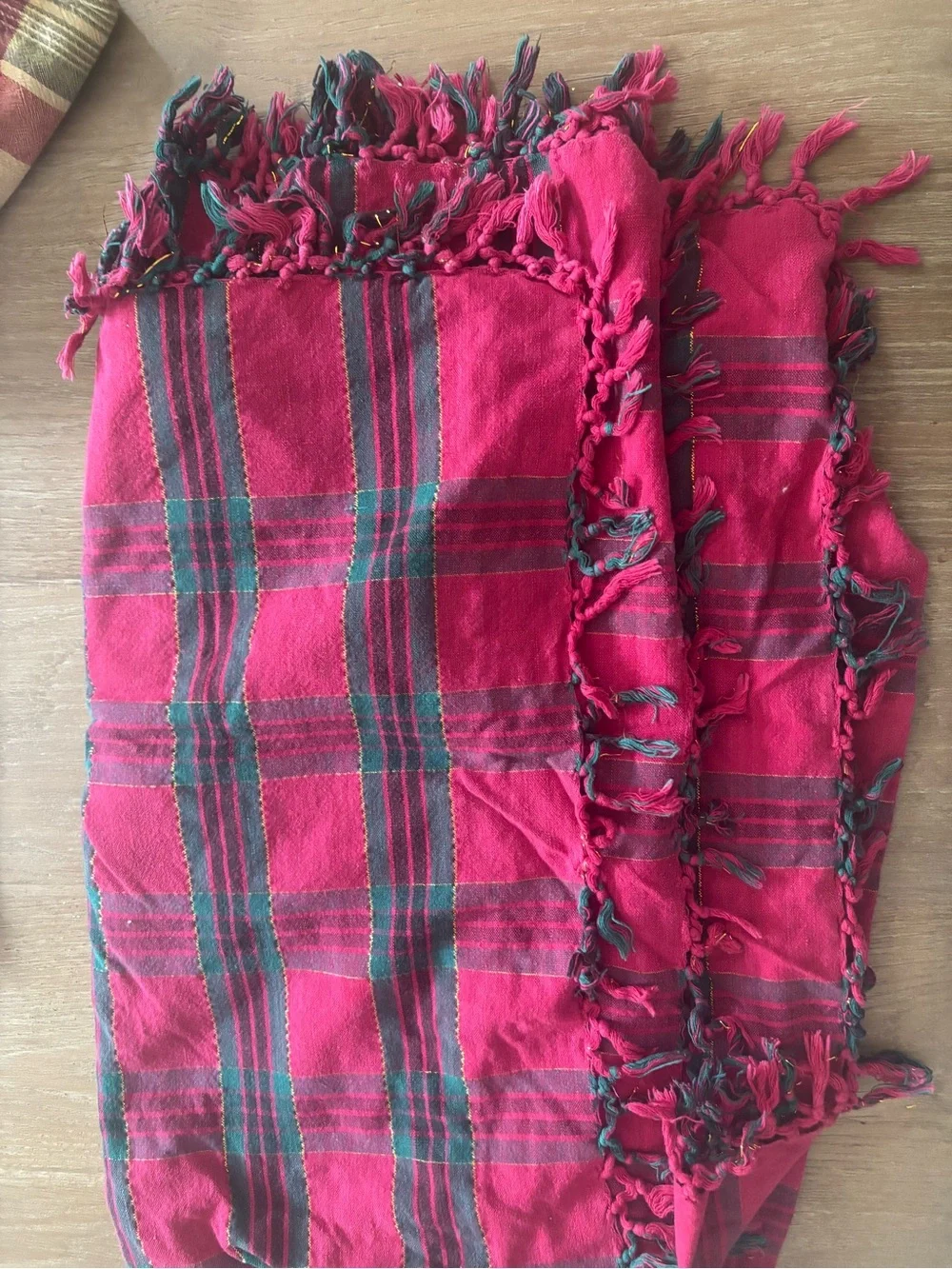 Red Plaid Fringe tablecloth